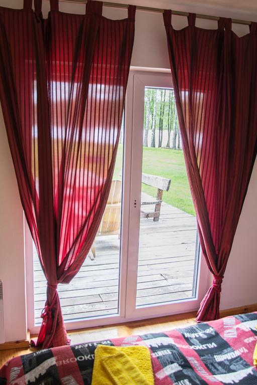 Ramybes Uostas Guest House Svedriske Ngoại thất bức ảnh